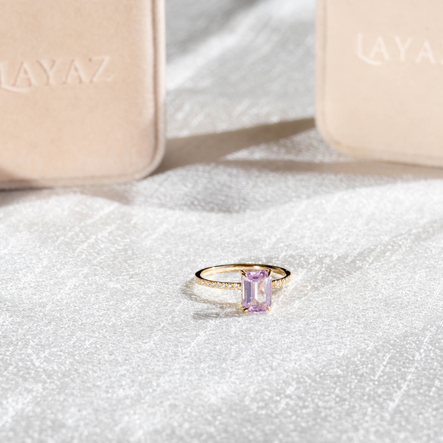 Aurora Solitaire Pavé Ring - Lavender Sapphire & Diamond 1.95